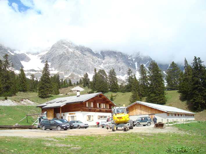 htte und stall